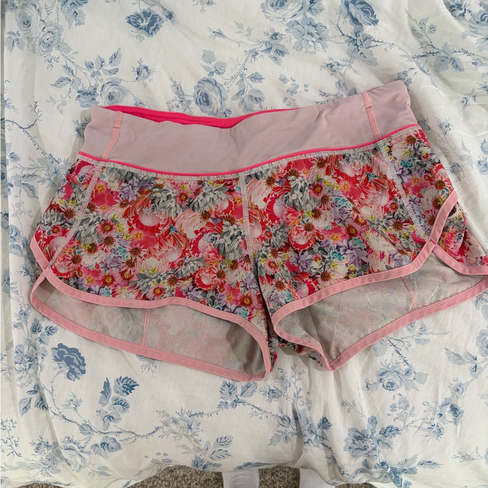 Lululemon Athletica Floral Pink Athletic Shorts low rise 2.5 inch inseam